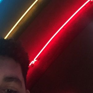 Meet your Posher, Dennis